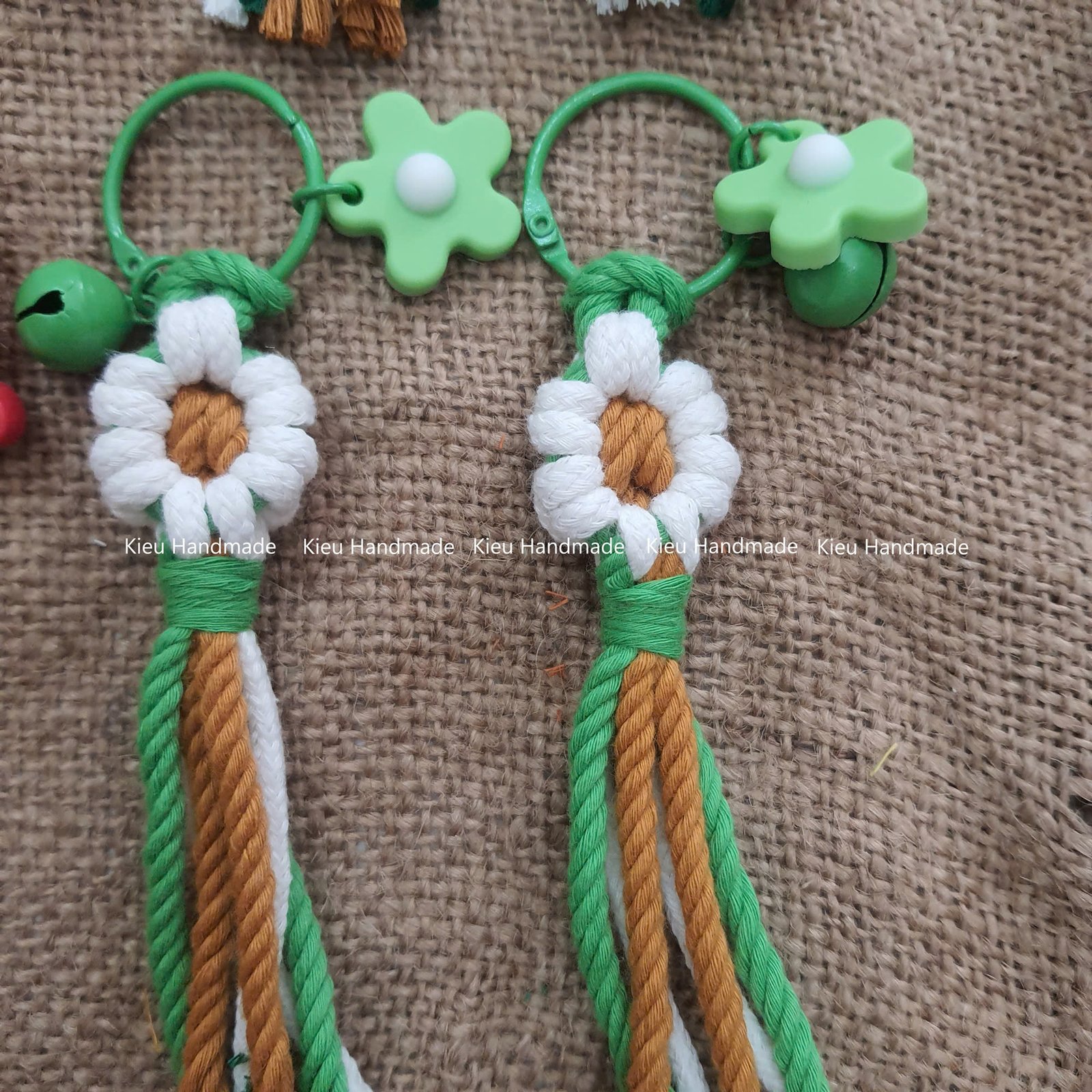 Ảnh thật 100%. Móc khoá hoa mai Macrame Handmade. - Ảnh 4