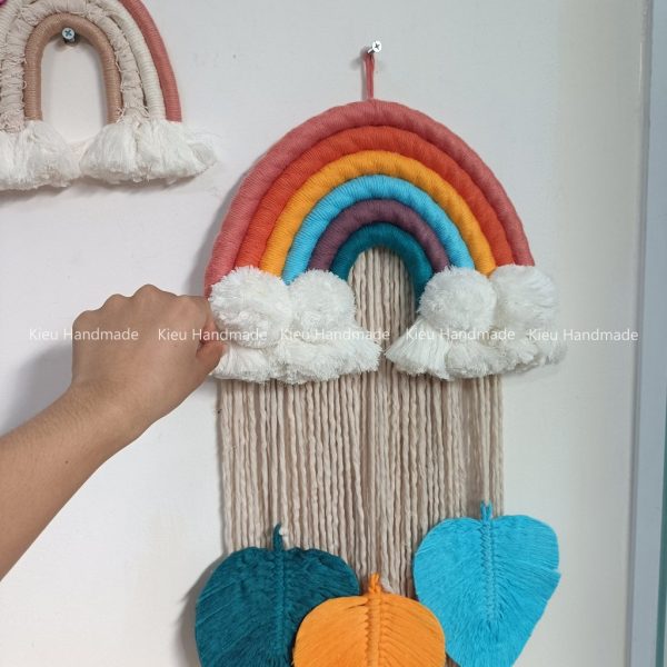 Cầu vồng có tua rua nhiều màu trang trí phòng bé - Ảnh 3